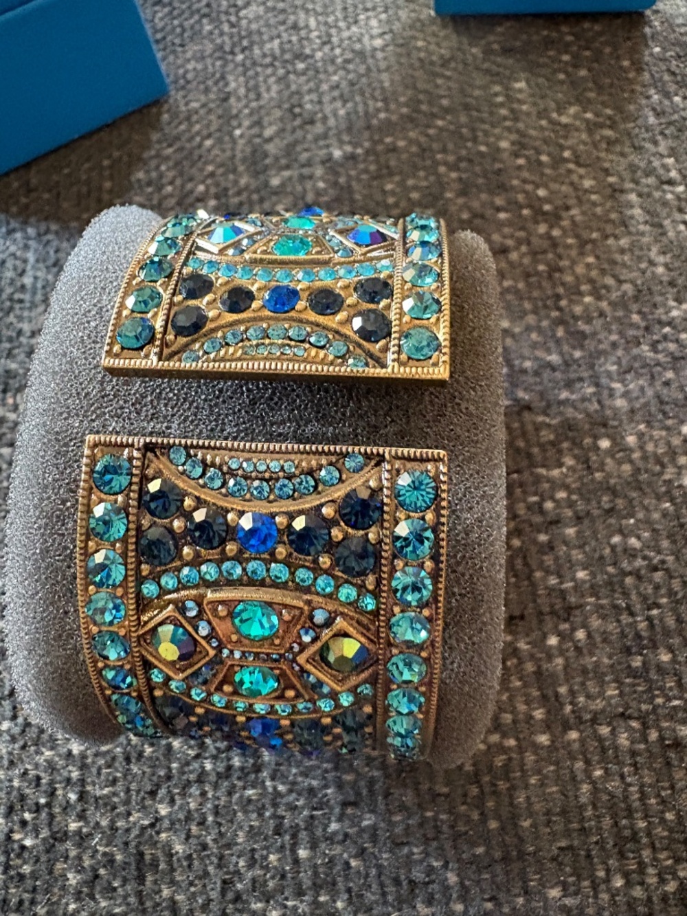 Heidi Daus Watch - Picture 3 of 5